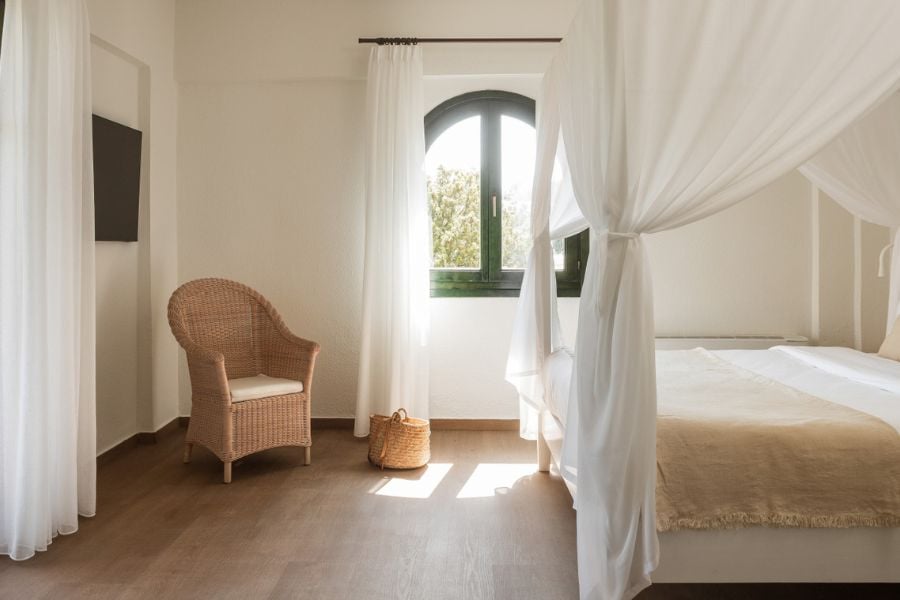 Maison familiale d'été avec véranda ombragée et jardin