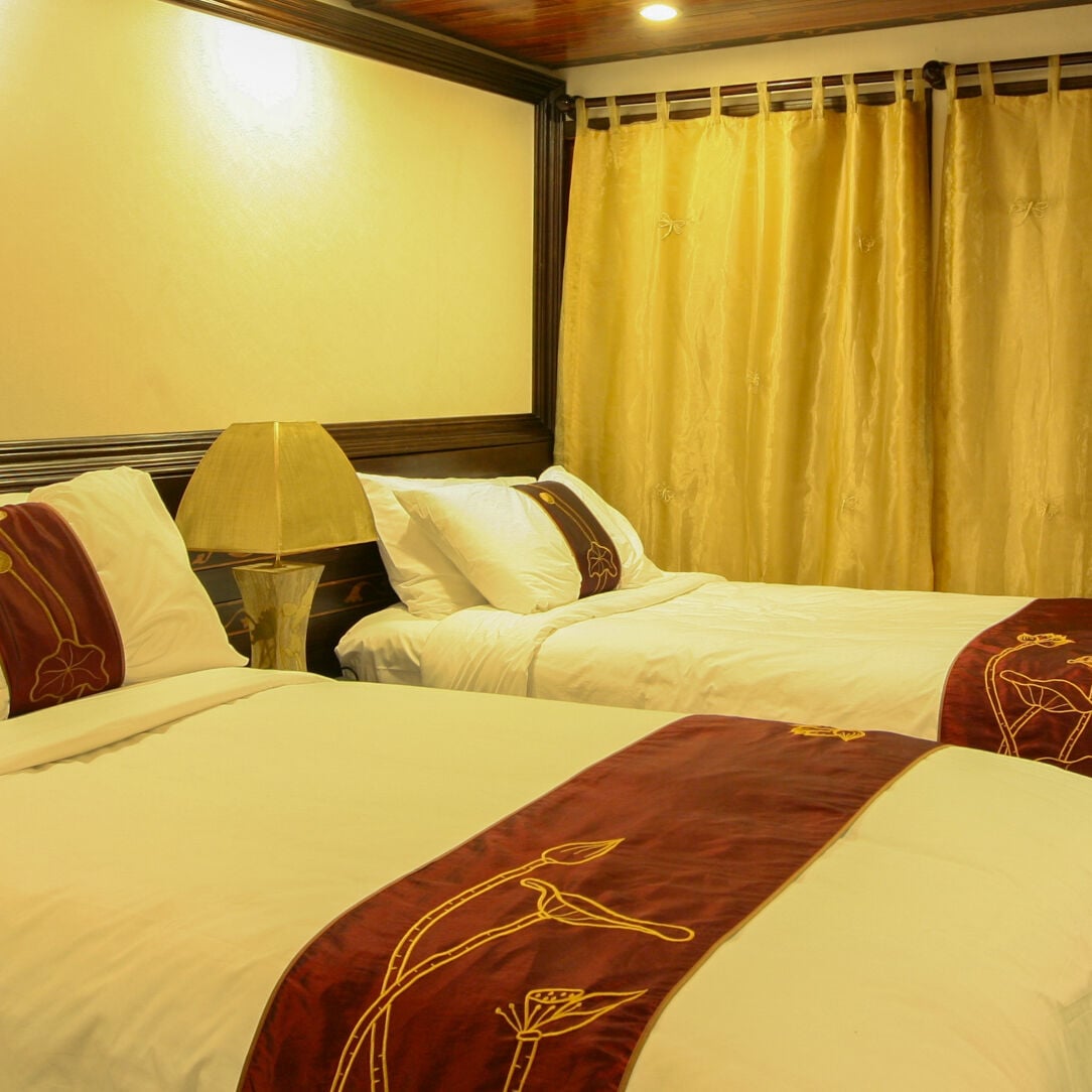 Indochina Sails Cruise