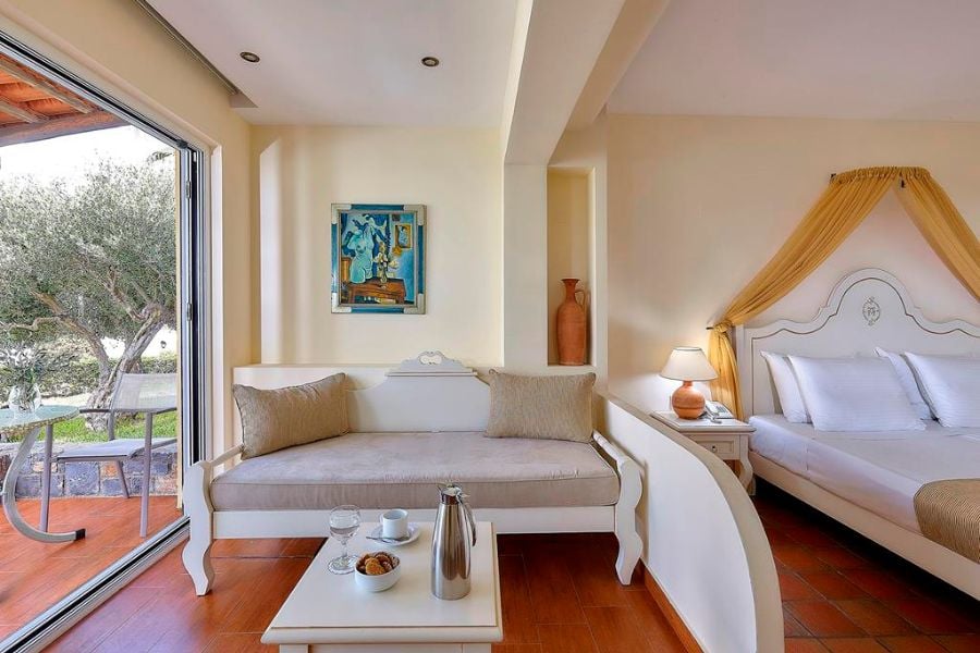 Chambre Familiale ouverte vue jardin