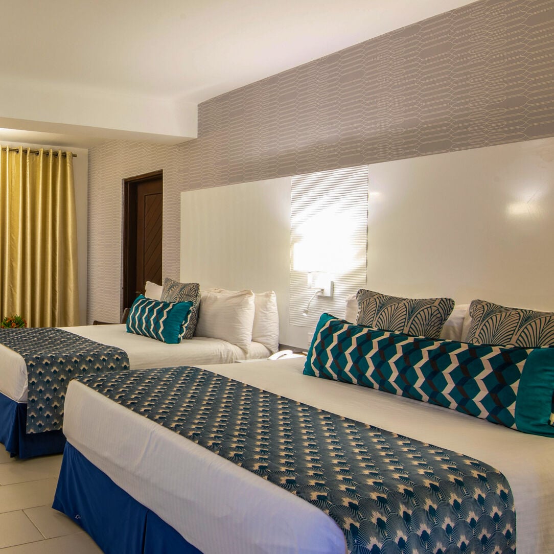 Leopard Beach Resort